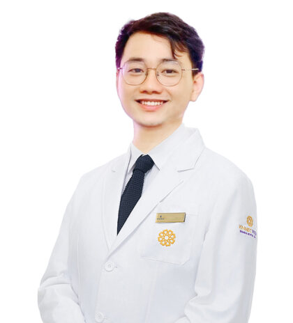 Doctor <br> Do Hoang Viet